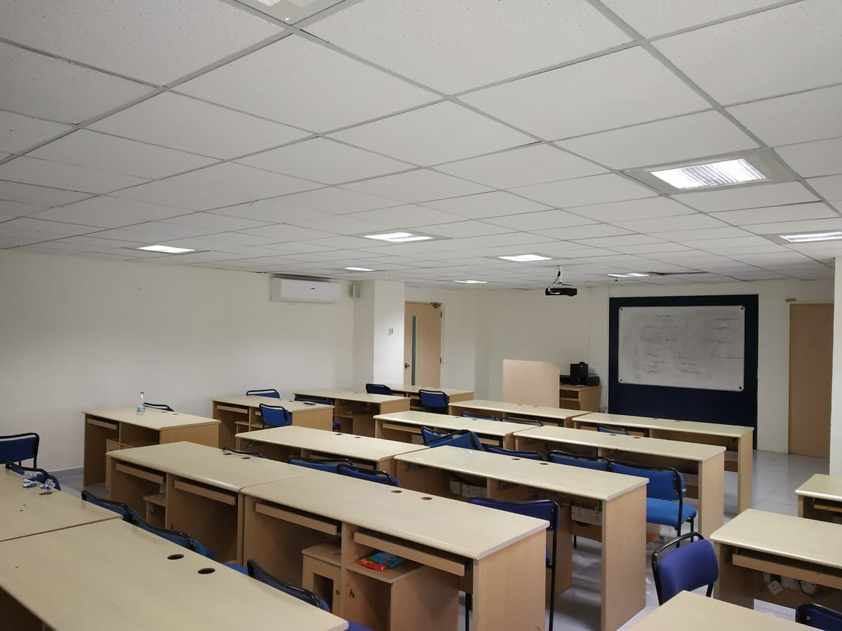 Amity Global Business School Ahmedabad Infrastructure photo 4